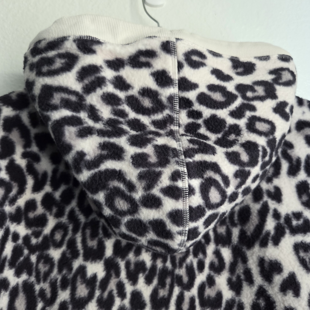 Free People With Love Snow Leopard Fleece Sweatshirt Hoodie Size L - Picture 8 of 9